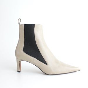 New ZARA Sleek Pointed Toe Gored Ankle Boots High Heels Neutral Minimal Leather